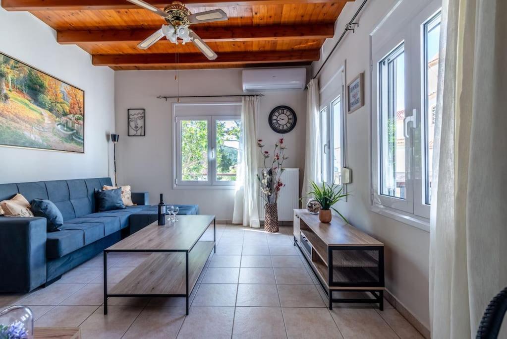 Lovely Maisonette In The Village * Márathos