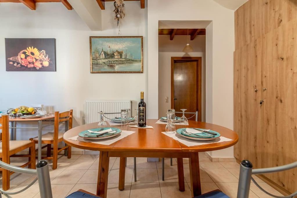 Lovely Maisonette In The Village * Márathos